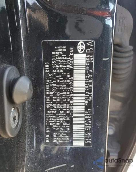 2016 Toyota Corolla L z USA, uszkodzony, nr VIN 5YFBURHE2GP380265